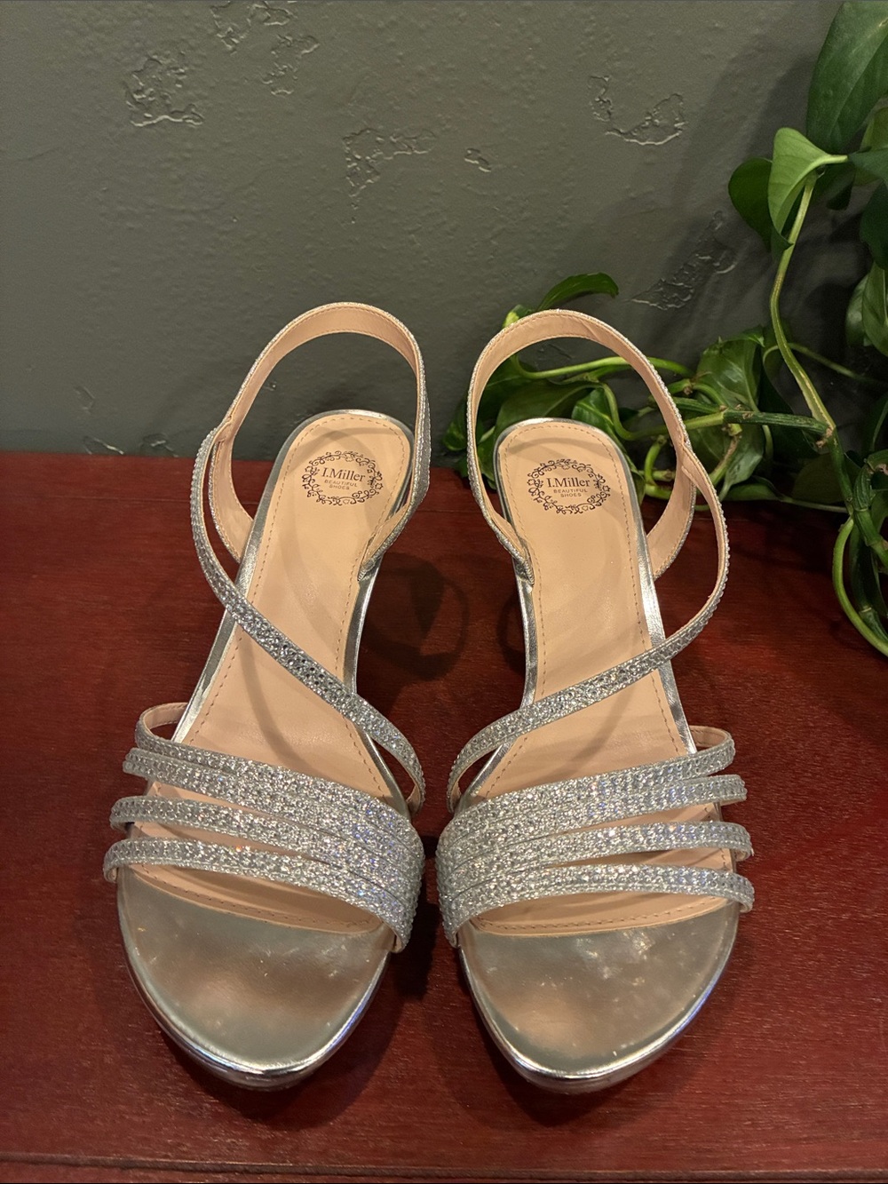 Size 8.5 Nalda Heels - I. Miller Silver Sparkly Elegant Strappy Sandals (ABBA) - Picture 7 of 16